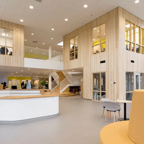 Binnenruimte KC I Jsselmonde foto No Label