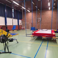 Huidige gymzaal met vliegend tapijt Woon- en zorglocatie De Wissel Beetsterzwaag