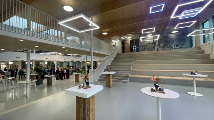 Trap aula Van Maerlant Den Bosch