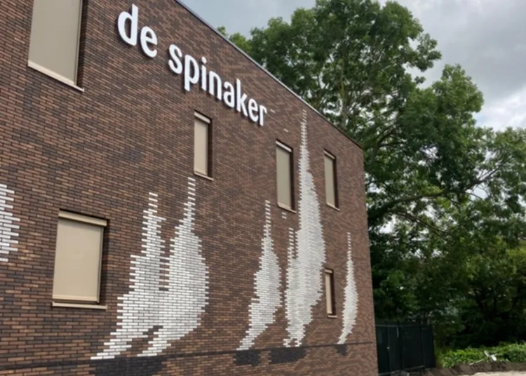 Buitengevel VSO Spinaker in Hoorn