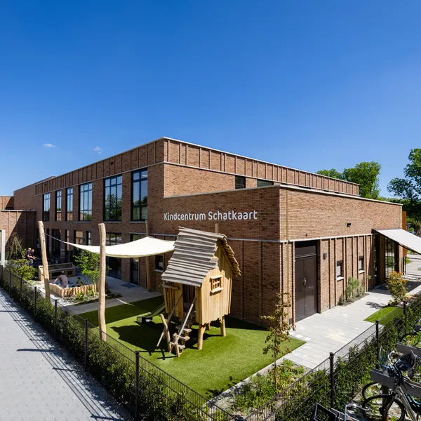 Buitenterrein IKC Pijnacker Noord foto Vincent van der Hoven 0777