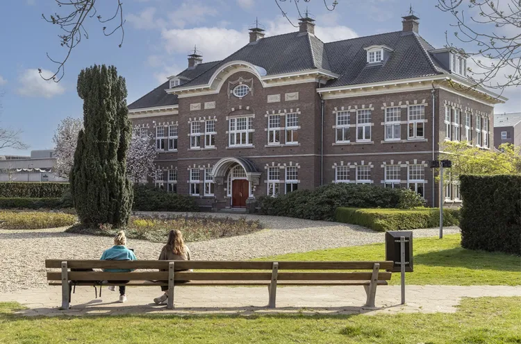 IHP UU College Hall