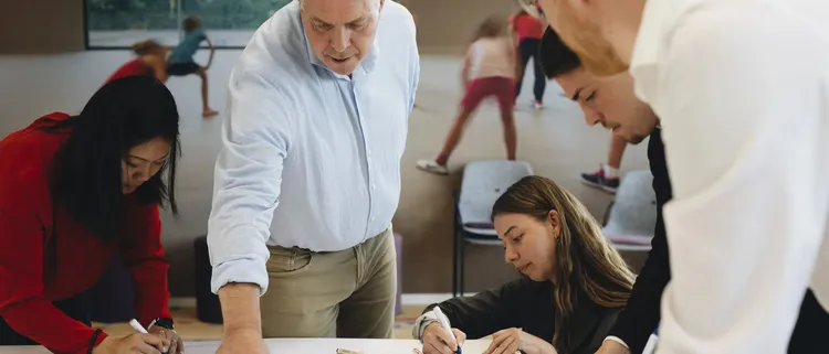 Werksessie met collega's bij ICSadviseurs Zwolle