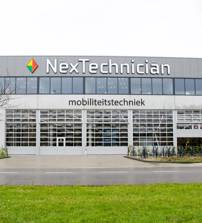 NextTech-49 800x880